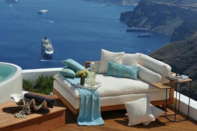 Aqua Luxury Suites - Photo2