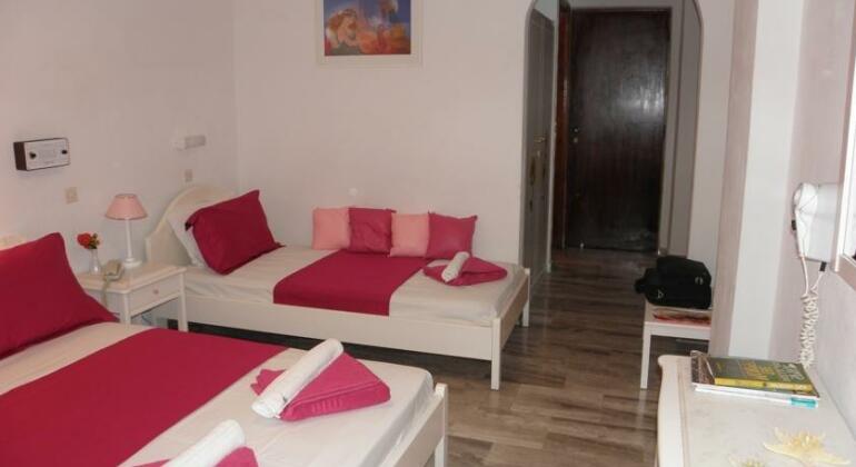 Areti Hotel Kamari - Photo5