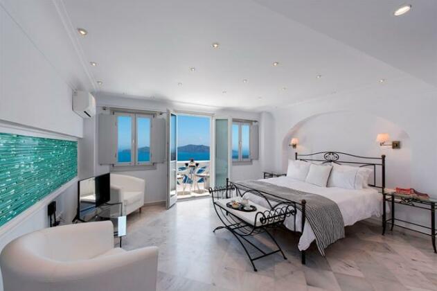 Athina Luxury Suites - Photo3