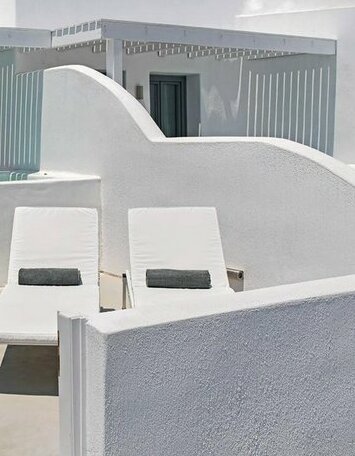 Aura Suites Santorini - Photo2