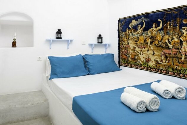 Black Rock Traditional Rooms - Photo3
