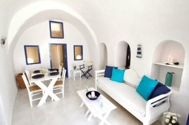 Blu Blanco Oia Cave House - Photo4