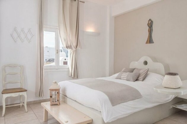 Blue Dolphins Apartments - Photo5