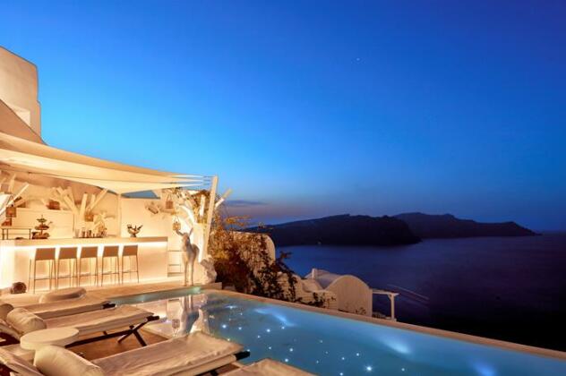 Canaves Oia Sunday Suites - Photo3