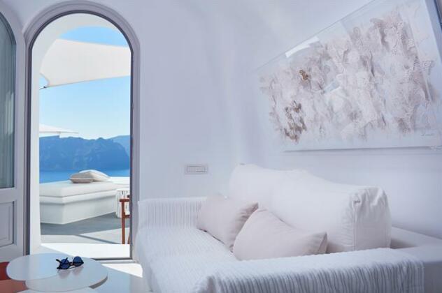 Canaves Oia Sunday Suites - Photo4