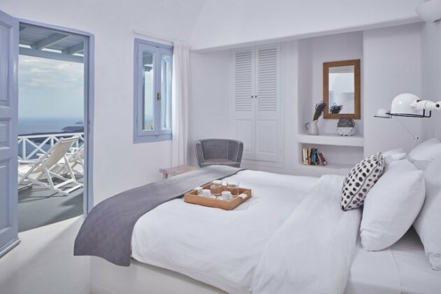 Cliff Side Suites - Photo3
