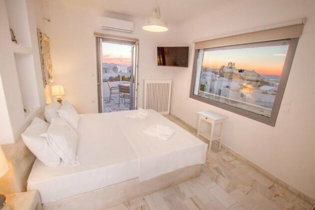 Compass Villa - Photo3