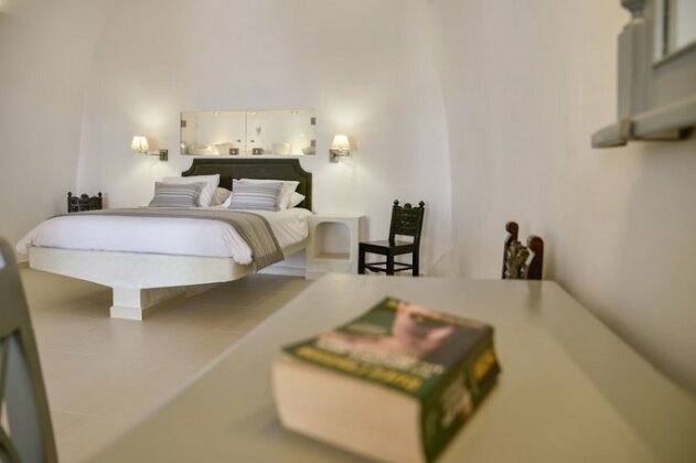 Dimitrios Cave House - Photo3