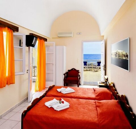 Dolphins Apartments - Photo4