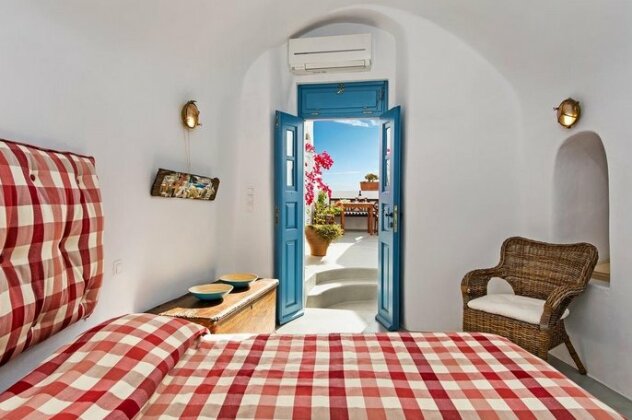 Elicriso Villa - Photo4