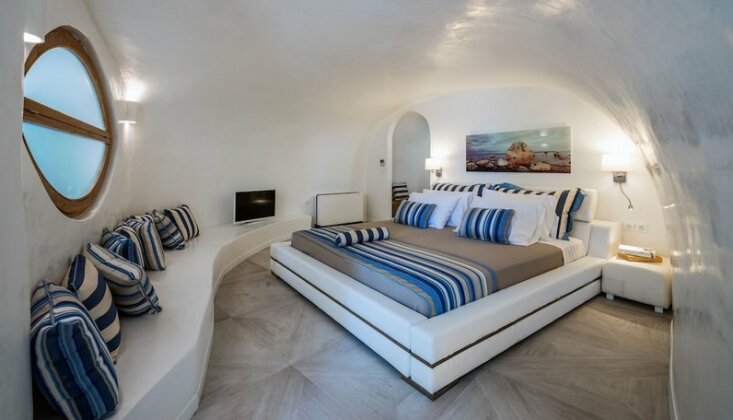 Elite Luxury Suites - Photo4