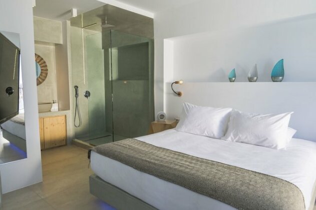 Elysian Santorini - Photo5