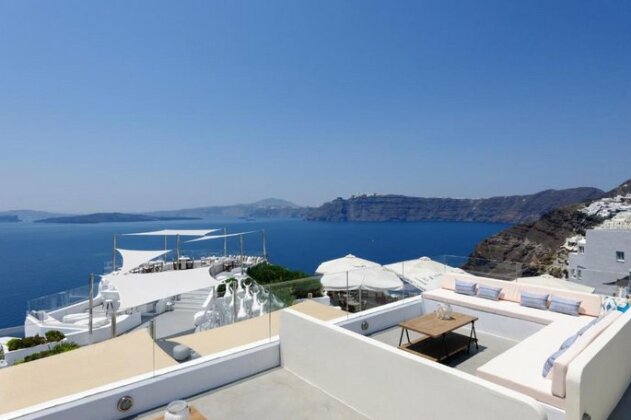 Enalion White Suites Oia - Photo4