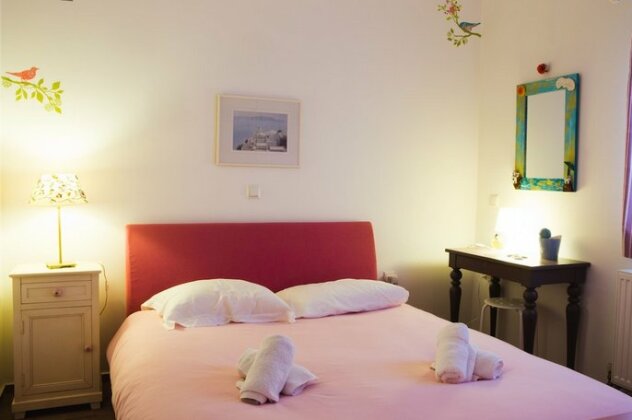 Flora's House & Cave Winery - Photo5