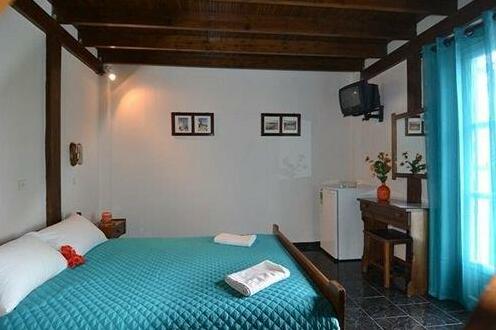 Galini Oia - Photo3