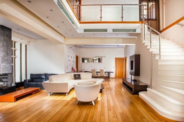 Grand Villa Santorini - Photo2