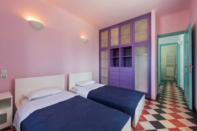 Grey Villa - Photo5
