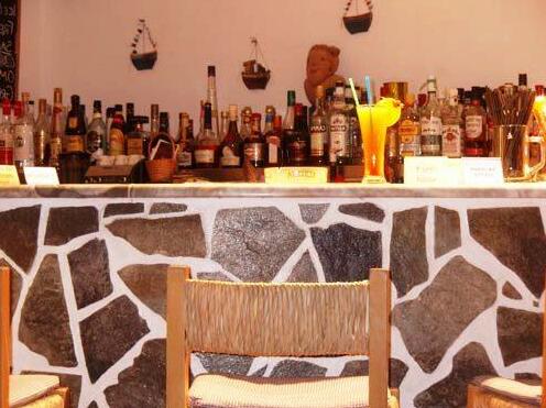 Hotel Matina - Photo2