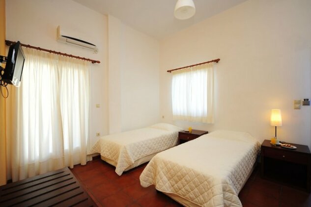 Hotel Solaris Santorini - Photo4