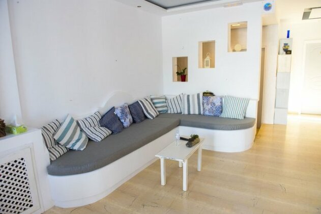 Ino Hotel - Photo3