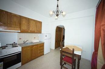 Kelenis Apartments - Photo4