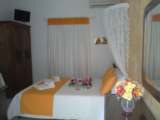Kiklamino Studios & Apartments - Photo3