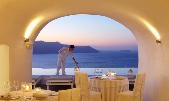 Kirini Santorini - Photo3