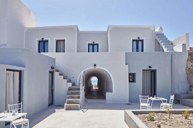 La Maltese Oia Luxury Suites - Photo3