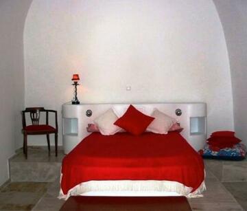 Lampetia Villas Oia Greece