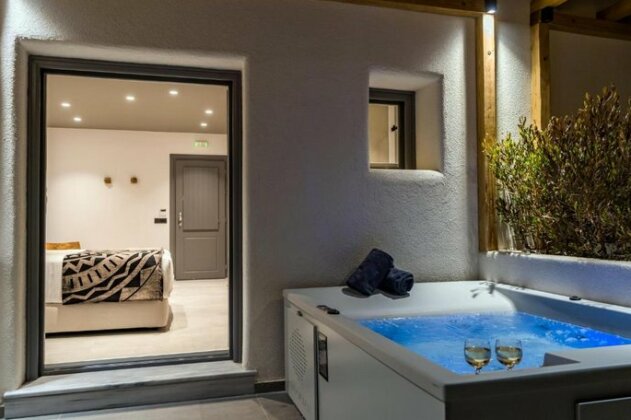 Lemon Suites Santorini - Photo3