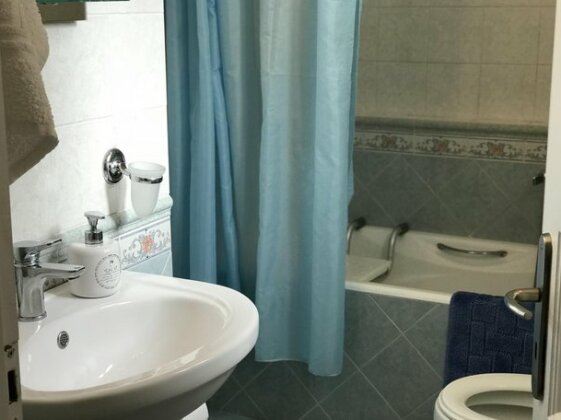 Liberty Apartment Santorini - Photo5