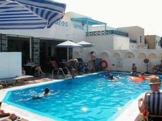 Loukia Villas Apartments Perissa - Photo3