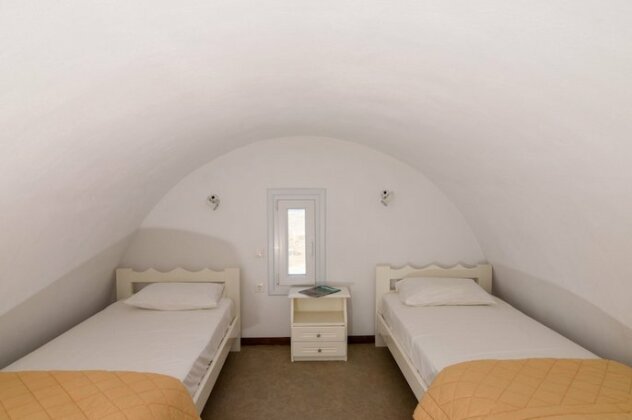 Maria's Place - Adults Only - Photo4