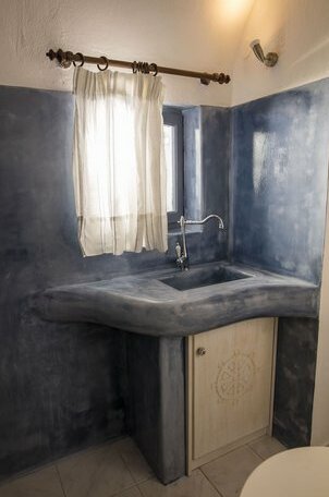 Maryloujohn Villas - Photo5