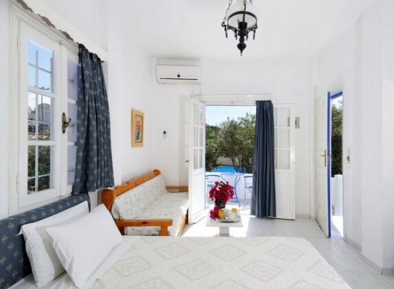 Melina Hotel Fira Santorini - Photo5