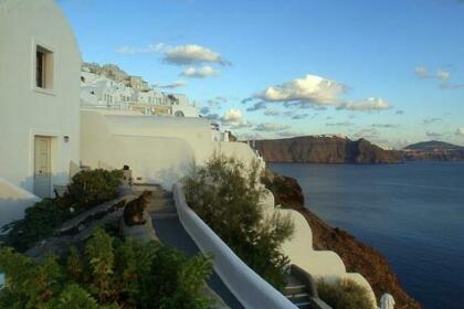 Nostos Apartments Santorini