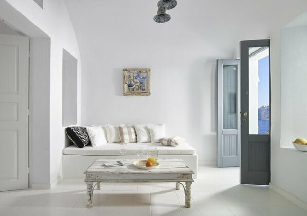 Ocean Blue Villas Santorini - Photo3