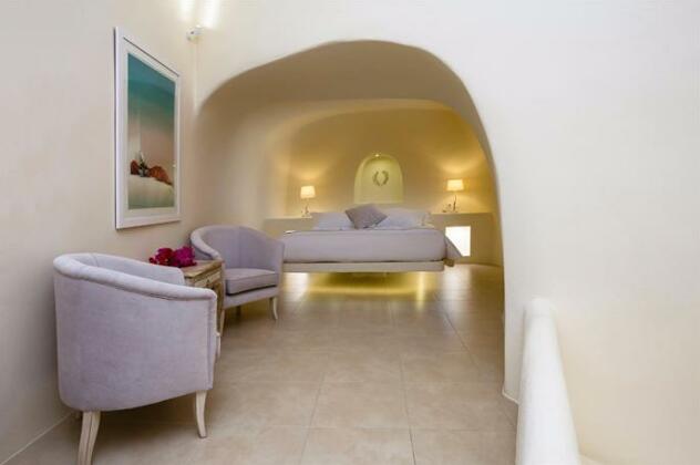 Oia Mare Villas - Photo3