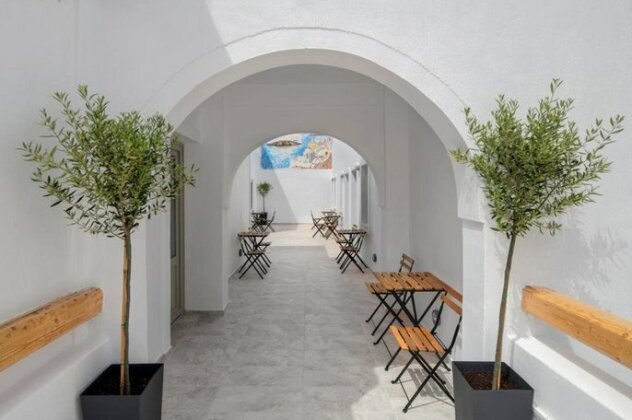 Olive Tree Suites Santorini - Photo3