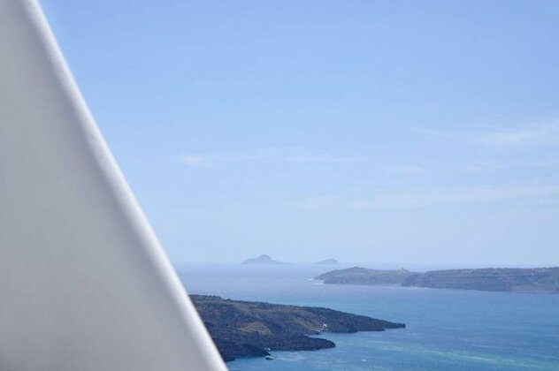 Opera Mansion Santorini - Photo3