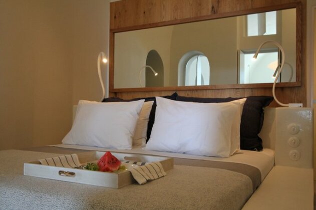 Porto Fira Villas - Photo5
