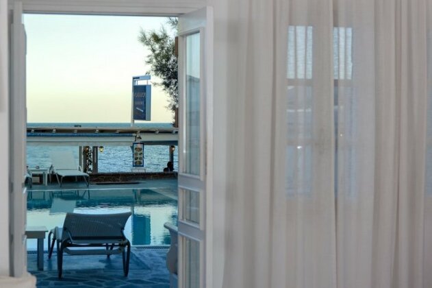 Poseidon Beach Hotel Santorini - Photo3