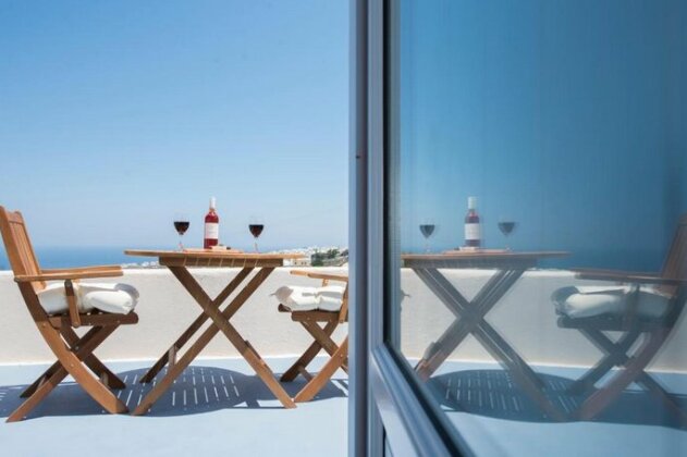 Red Stone Villa Santorini - Photo3