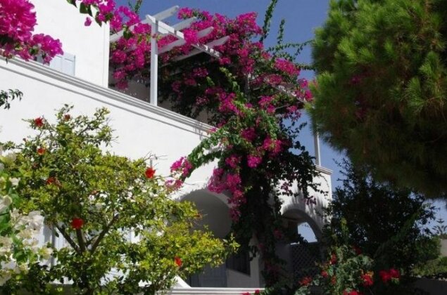 Santorini Houses - Photo4