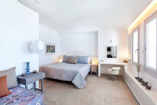 Santorini Secret Premium - Photo4