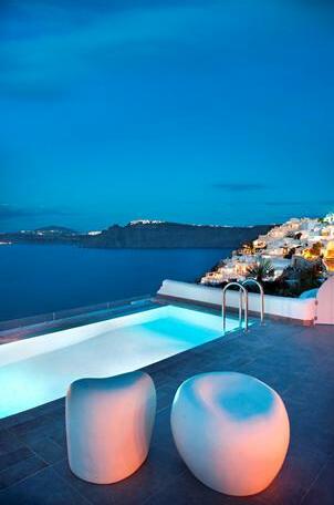 Santorini Secret Suites & Spa - Photo2