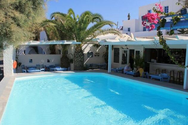 Sigalas Beach Hotel - Photo2