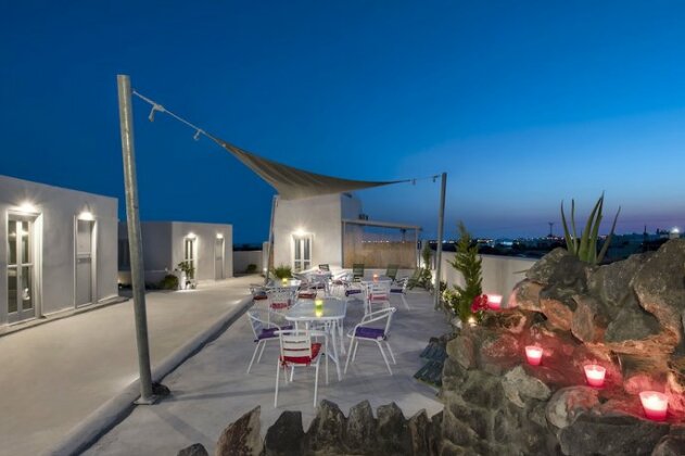 Sun Springs Suites - Photo2