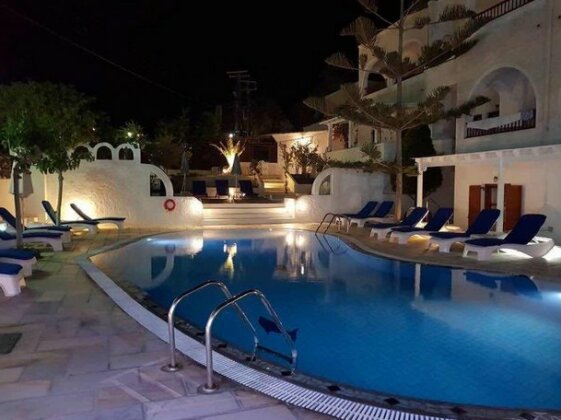 Sunflower ApartHotel Santorini - Photo2