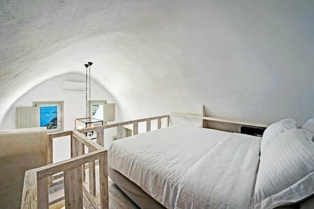 The Dream Santorini - Photo3